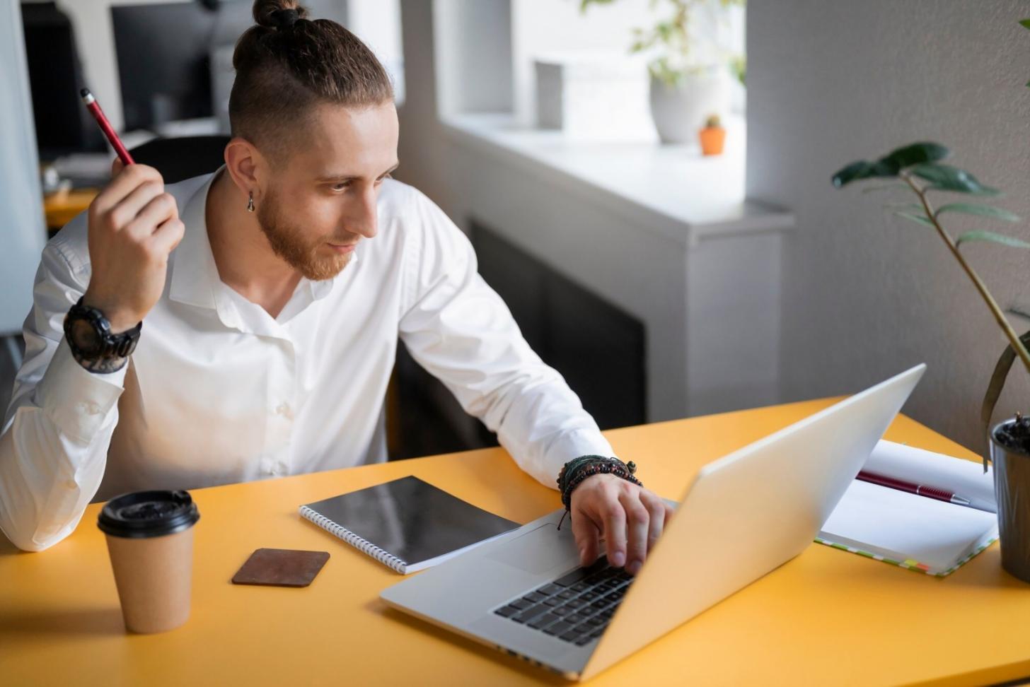 Budget variance analysis and financial reporting review